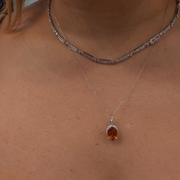 NWT! 1.80 Natural Citrine pendant .14 ct diamond with 14 carat white gold